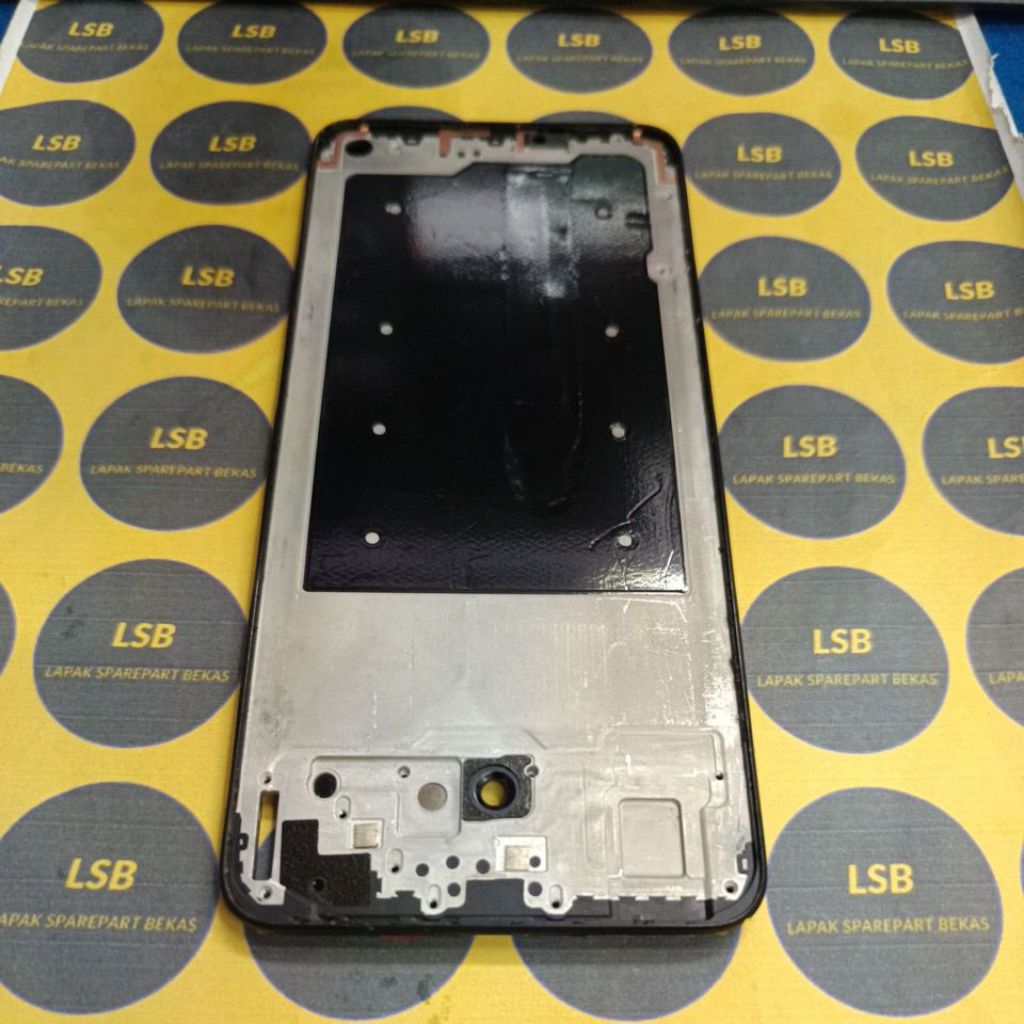 FRAME LCD/TATAKAN LCD REALME 8/8 PRO ORIGINAL BEKAS