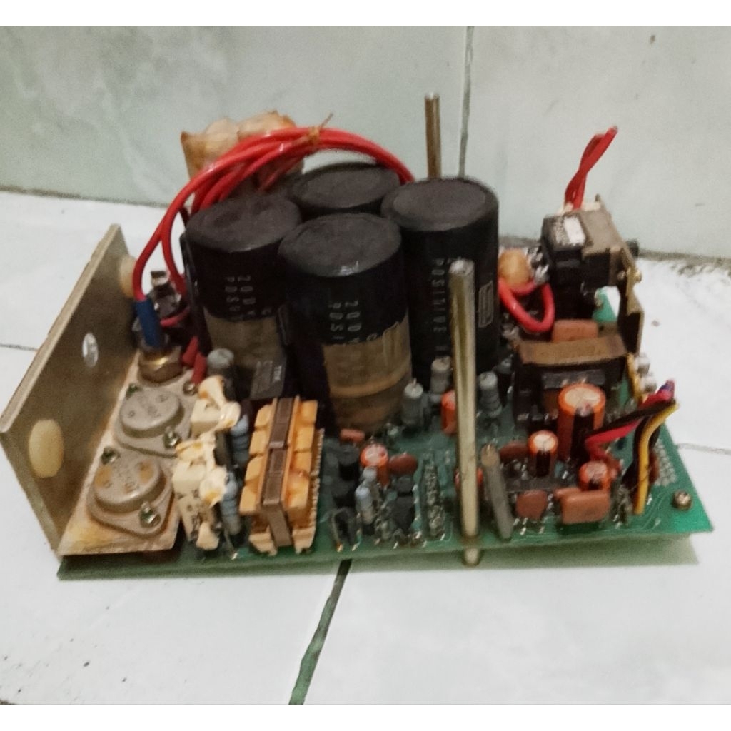 PCB , elko 4pcs 200V-560uf & split komponen lainnya, jual gamblang