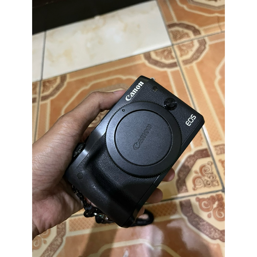 Canon EOS M6 full set second