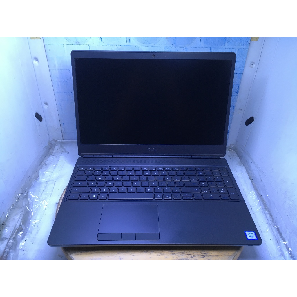 DELL PRECISION 7550 i7 Intel Xeon W-10885M SSD 1TB RAM 64GB NVIDIA Quadro RTX 4000 MULUS LIKE NEW
