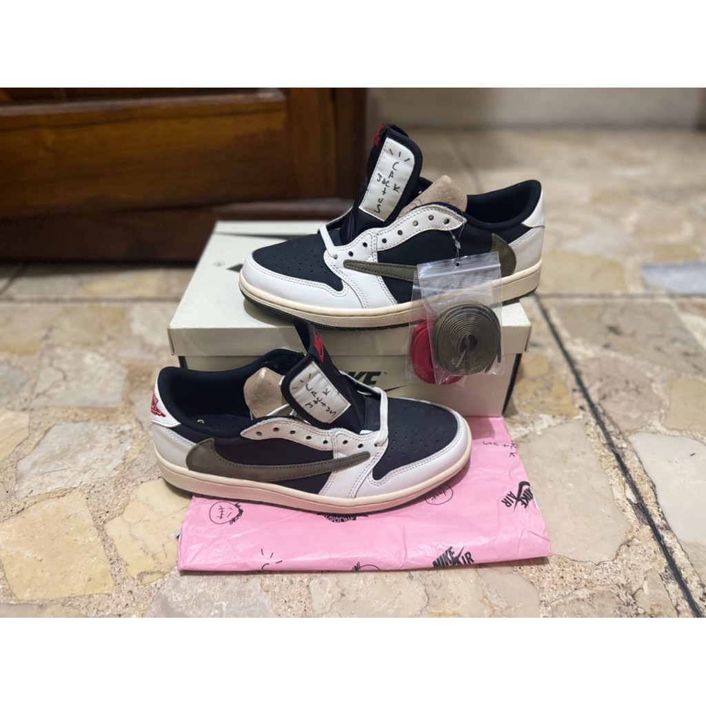 Air Jordan 1 Low OG SP Travis Scott Olive