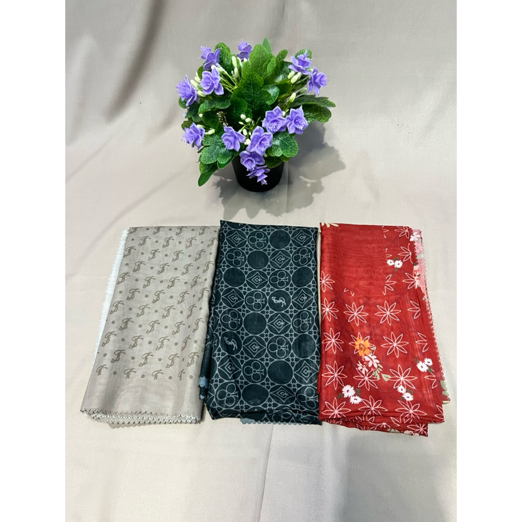 Hijab Segi empat motif 115x115 cm