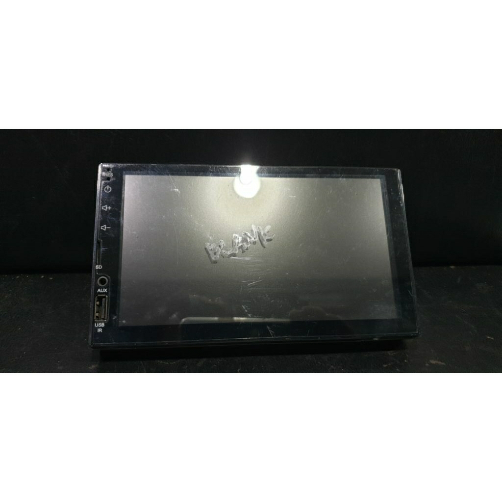 Head unit Android 7 inch DHD ram 2/32 layar blank