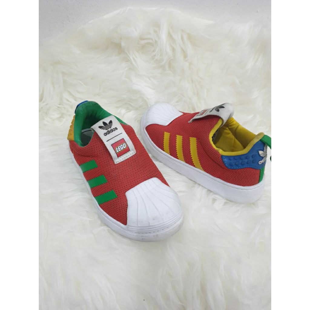 ADIDAS LEGO ORIGINAL SEPATU ANAK PRELOVED