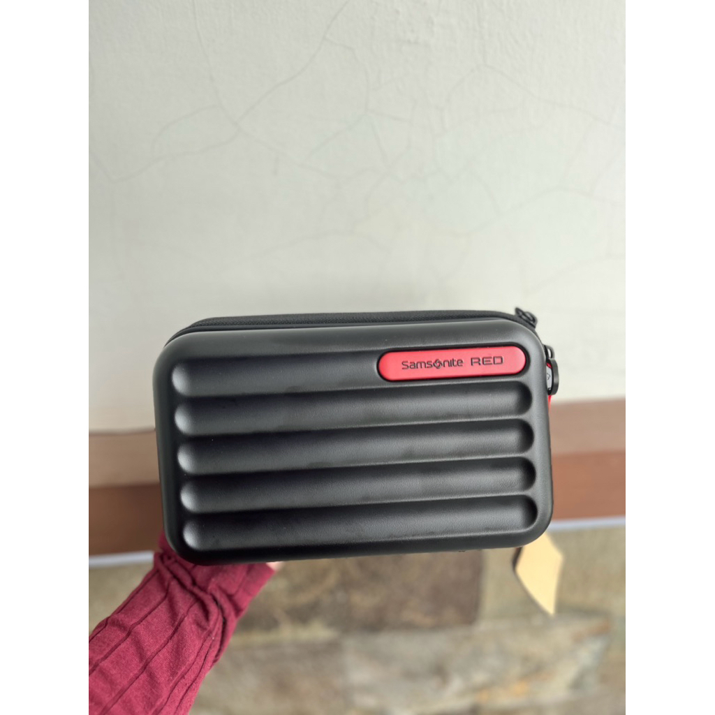 Samsonite Red Toiis C  Hardcase Clutch Bag