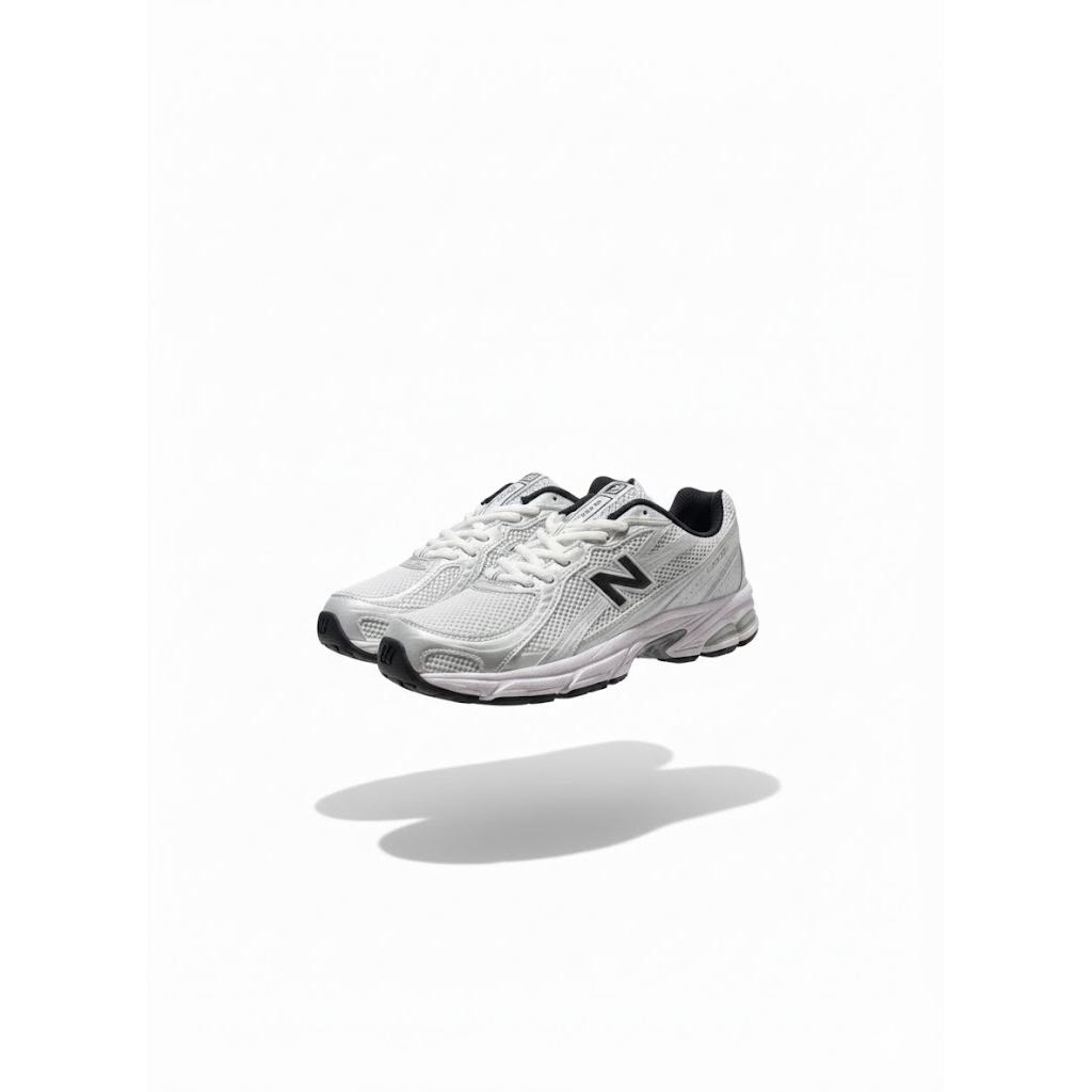NB 740 white silver
