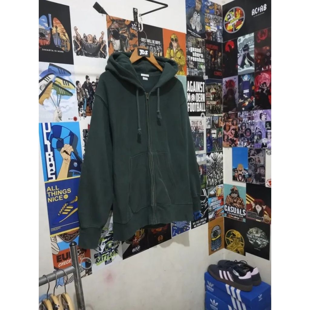 ZipHoodie Global Uniqlo || L 69x55