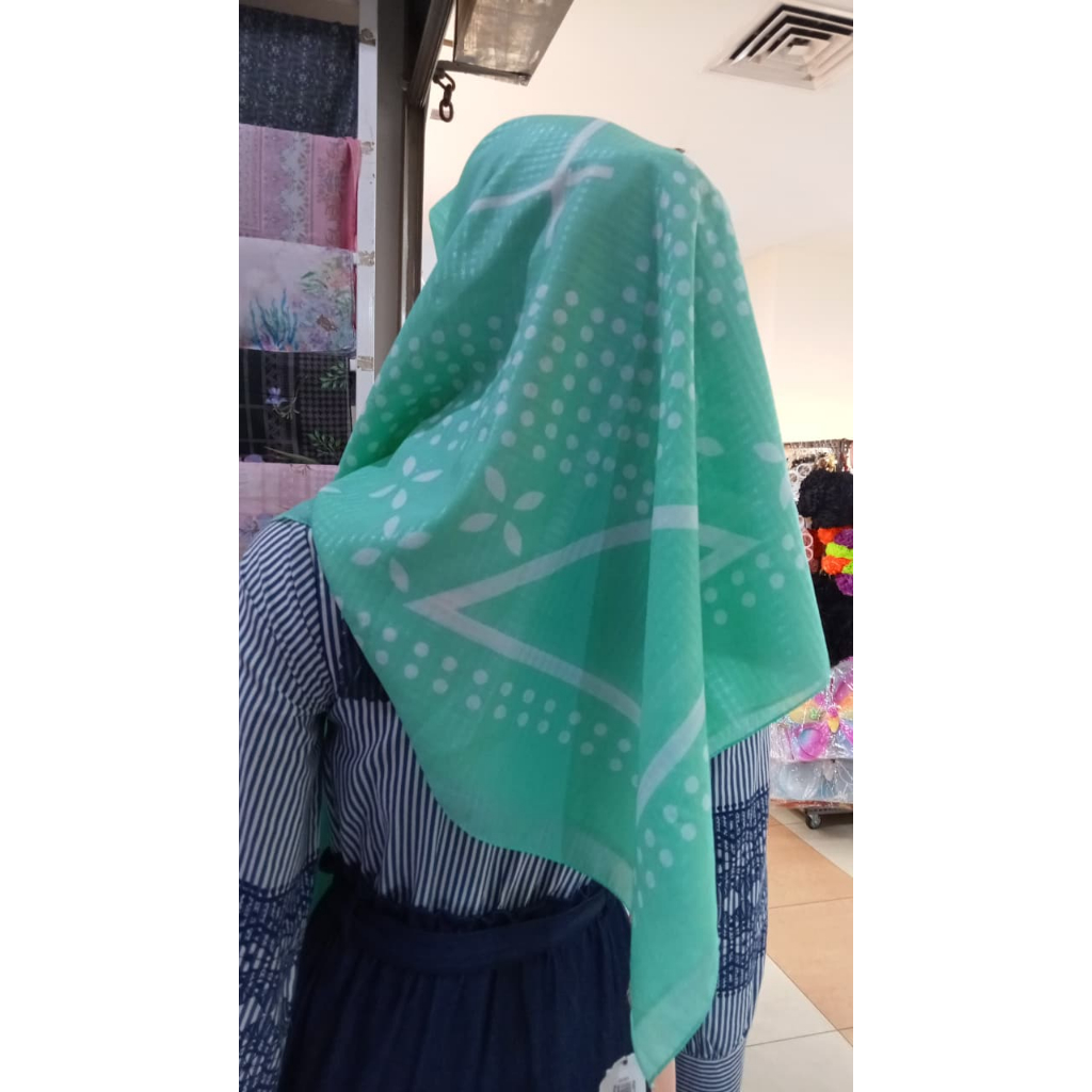 ZOYA SCARF EVREN SCARF STACEY JILBAB KERUDUNG SEGIEMPAT MOTIF MARUN TOSKA PROMO ZOYA
