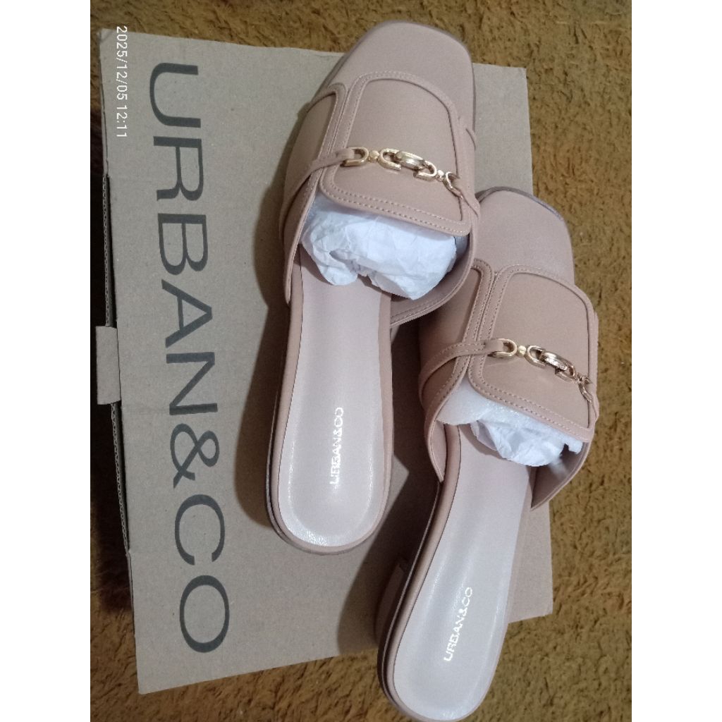 [NEW] SEPATU WANITA HEELS URBAN N CO (BOLEH NEGO)