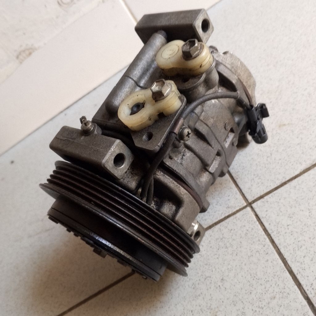 Compressor AC Suzuki APV Lama Original Denso 10S11C  JK447280-0470 copotan barang lelangan