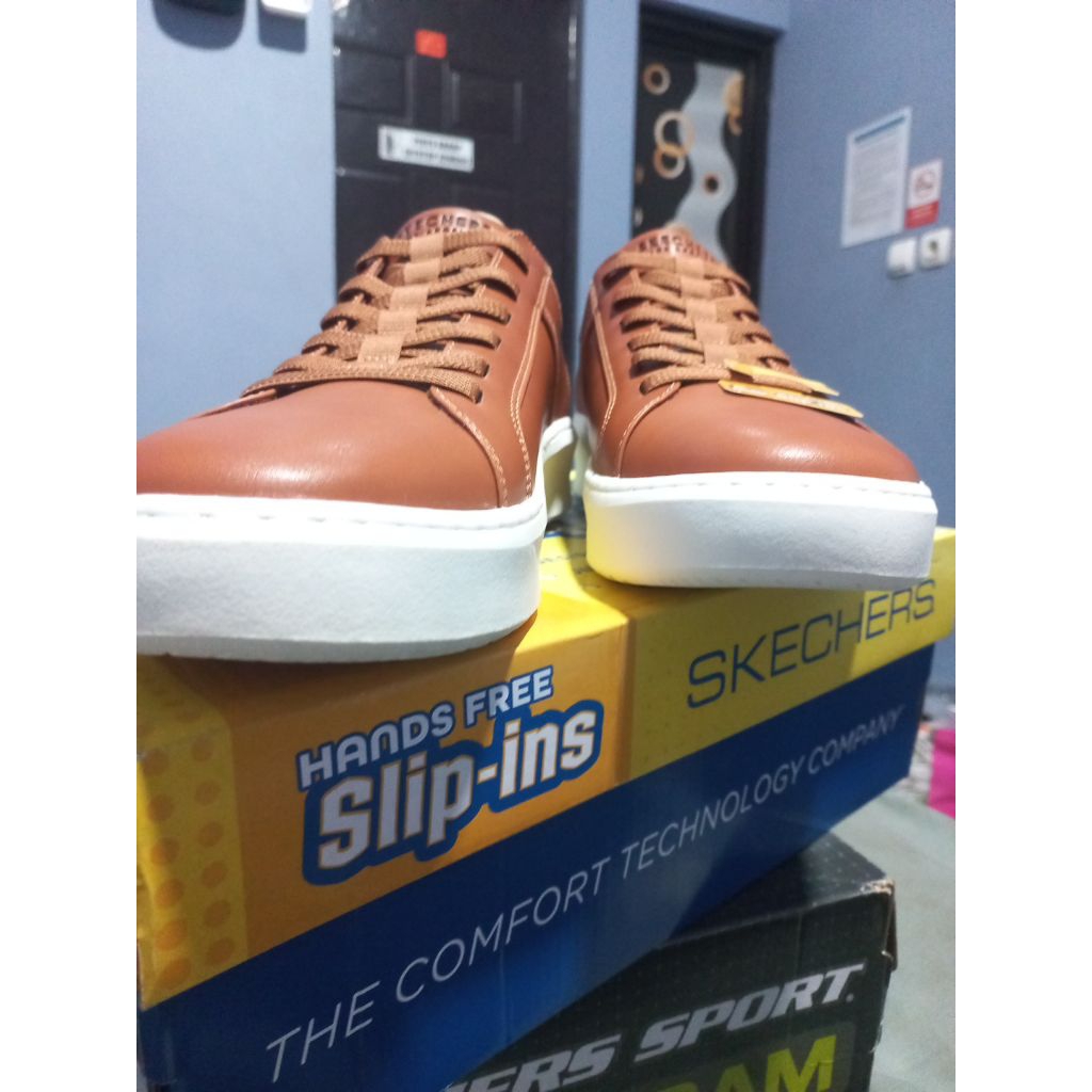 SKECHERS Sepatu Sneakers Cognac Pria Wanita Model Terbaru 2023 Nyaman dan TahanLama