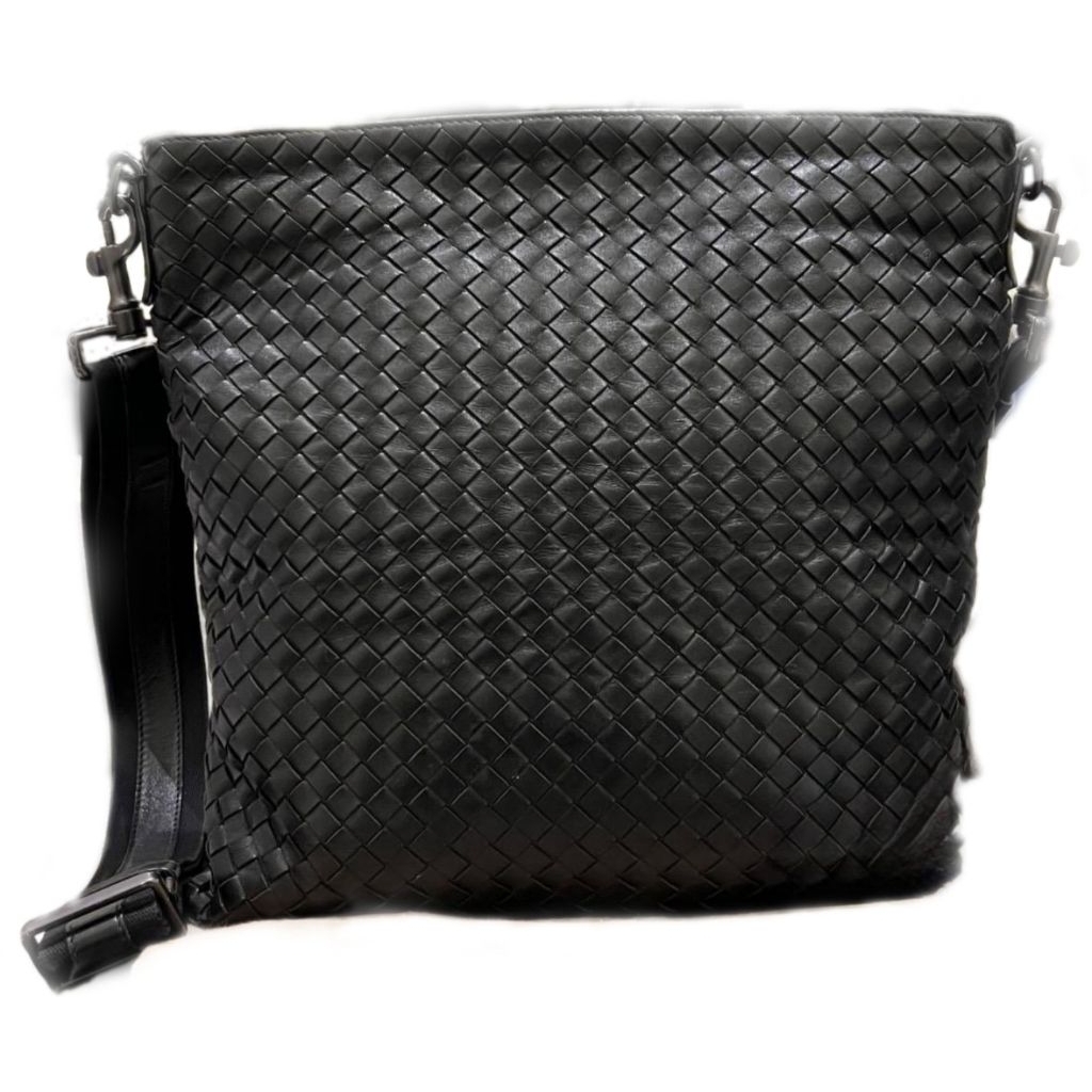 *Bottega Veneta Intrecciato Sling Bag*