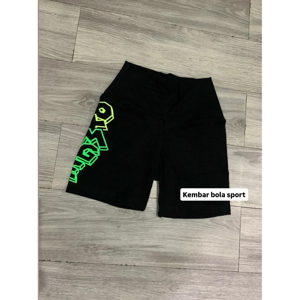 SHORTPANTS SENAM BODY IMAGE (BOIM)
