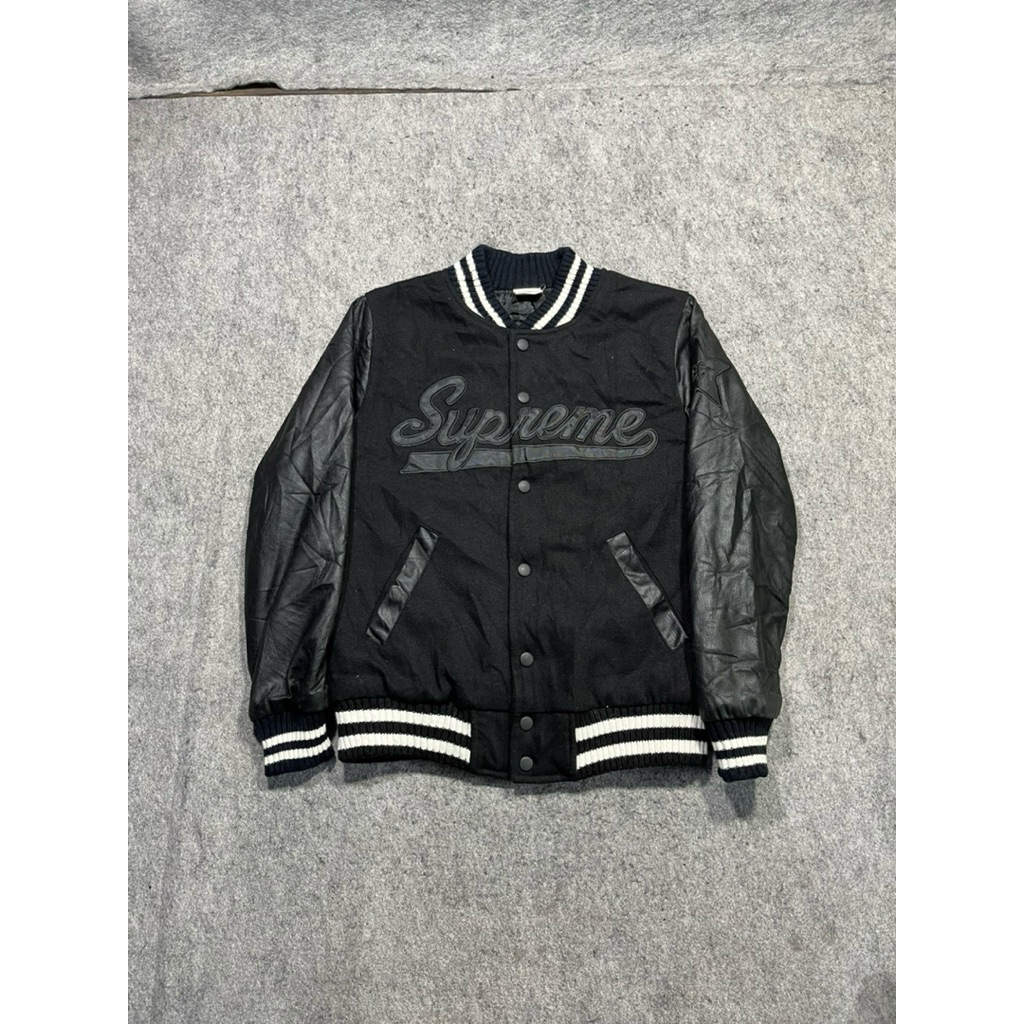 JAKET SUPREME