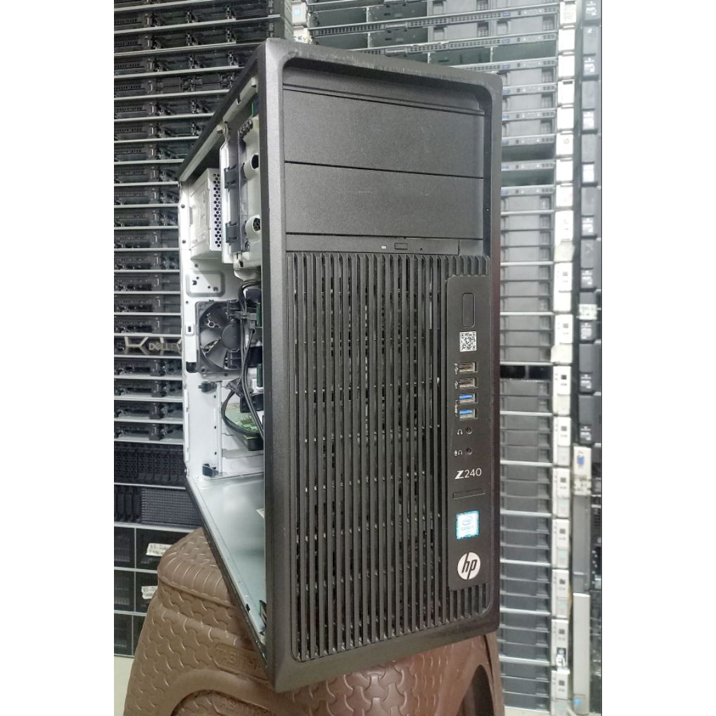 CPU Tower HP Z240 core i7 6700 @ 3,40Ghz / Ram 8GB / SSD NVMe 512 GB / HDD 1TB / VGA Quadro M2000 8G