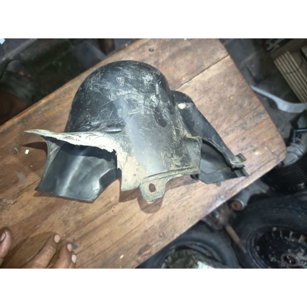 tutup blok head vespa pts 100