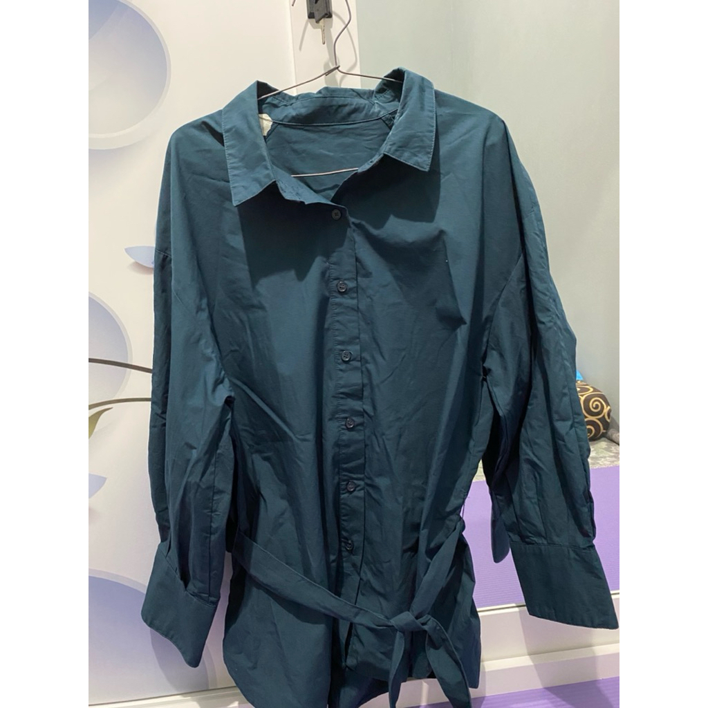 Kemeja Emerald green