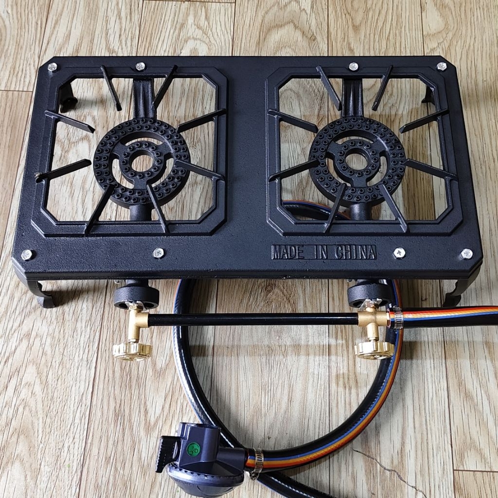 Kompor gas cor besi mata seribu.