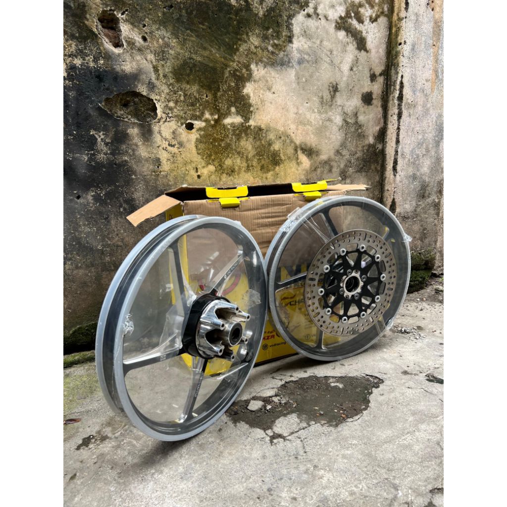 PAKET Velg VND KZR BARU PNP NINJA250/CBR250RR/R25