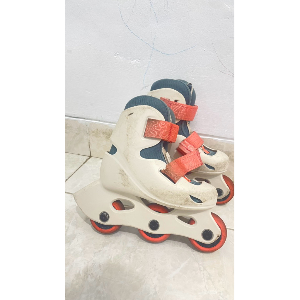 preloved sepatu roda oxelo