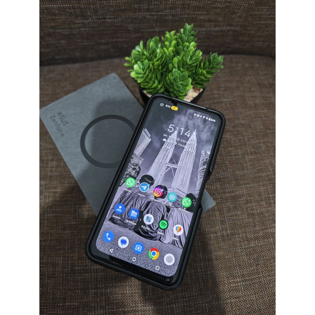 Asus Zenfone 9 16/256 Fullset Mulus Preloved Second Bekas