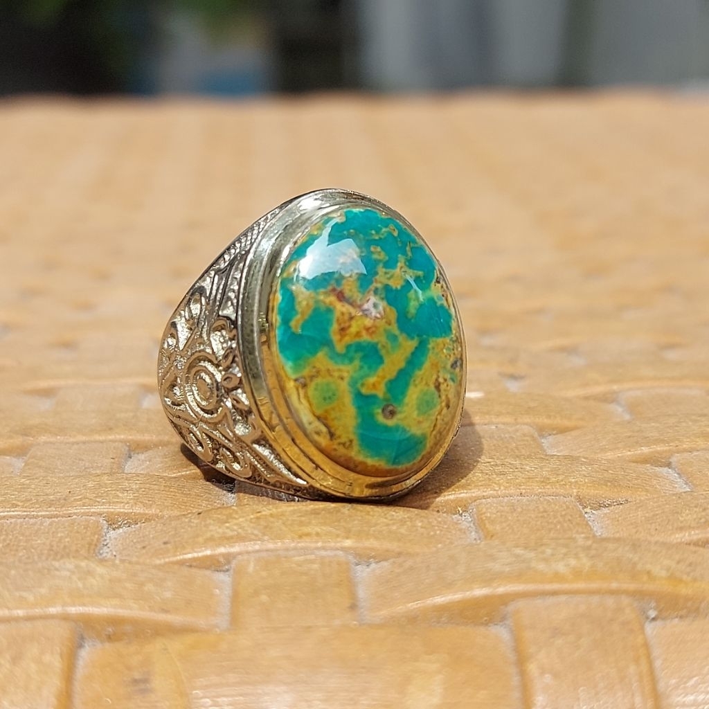 pirus persia hijau serat emas