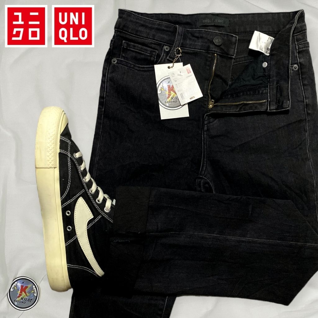 celana UNIQLO JEANS 100% ORIGINAL