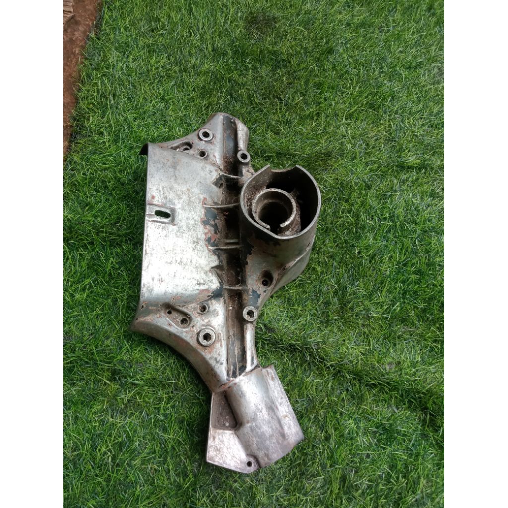 batok bawah vespa px original