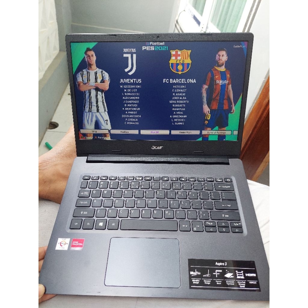 Acer Aspire 3 AMD Athlon RAM 8 SSD 256 VGA 2GB