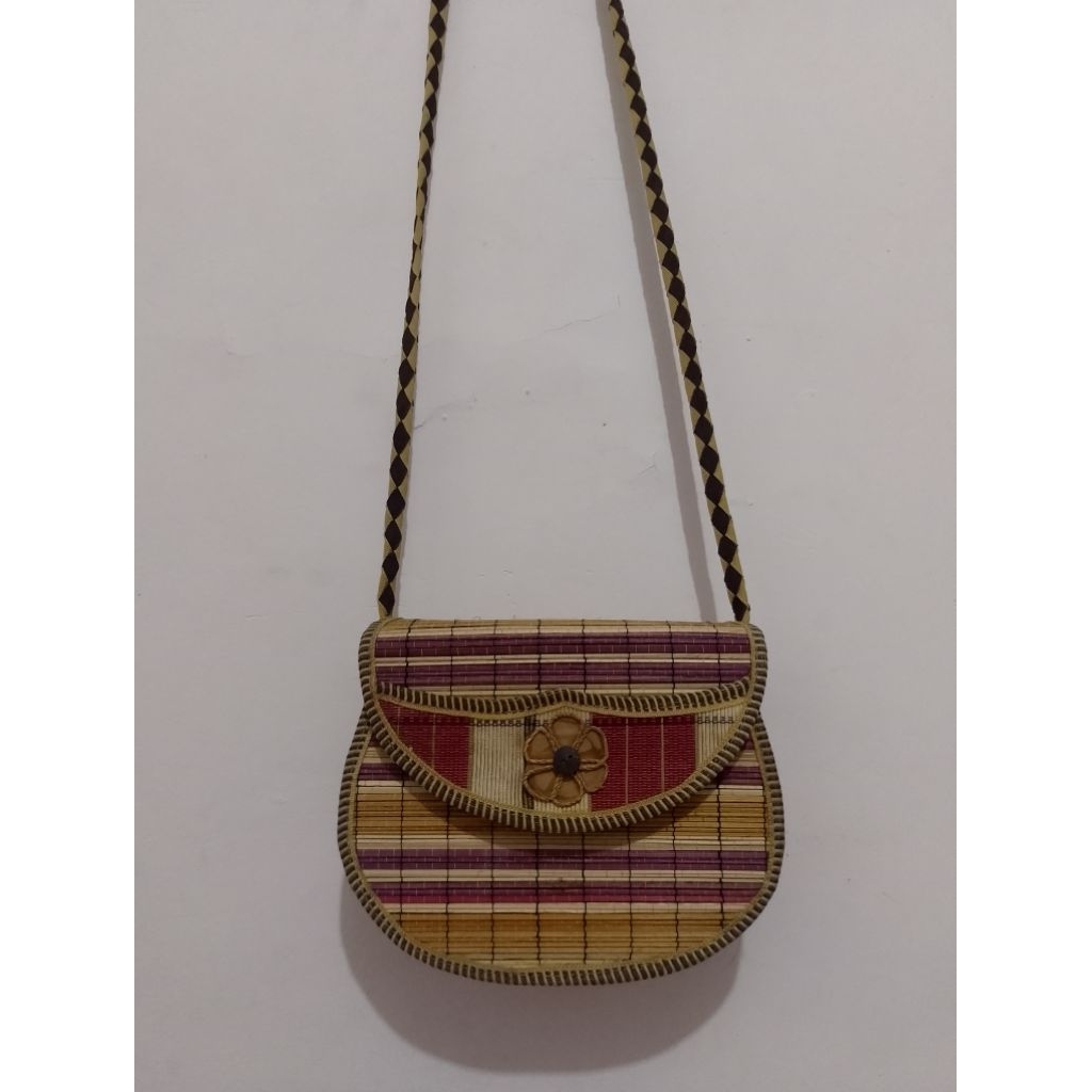 Tas Anyaman Preloved