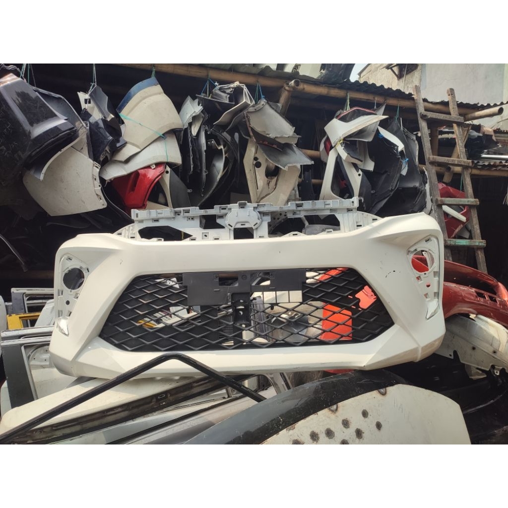 bumper bemper depan Avanza 2022 2023 2024