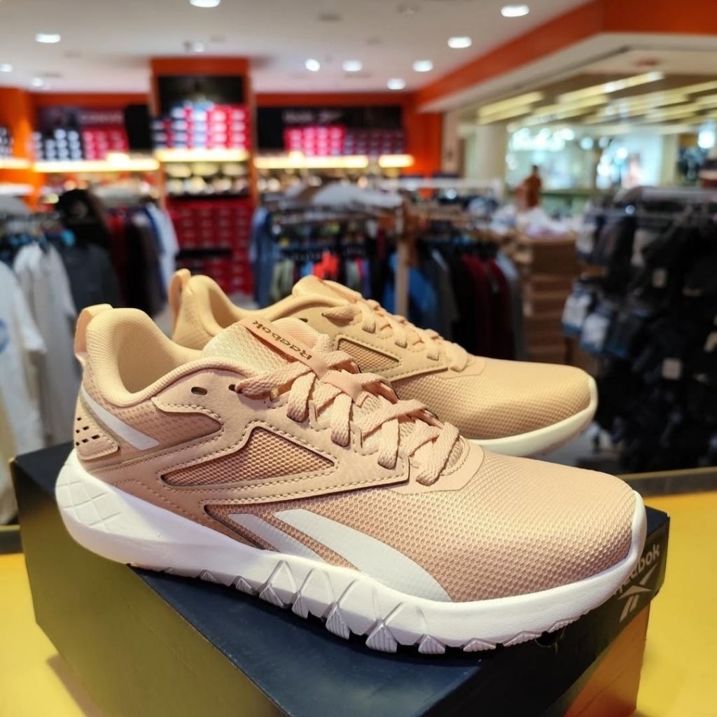 sepatu Reebok original store sports station