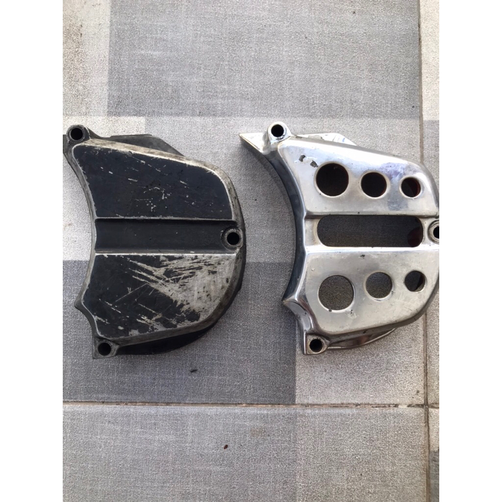 Cover Tutup Pompa Oli Yamaha RX Z Rz r Original Copotan Motor