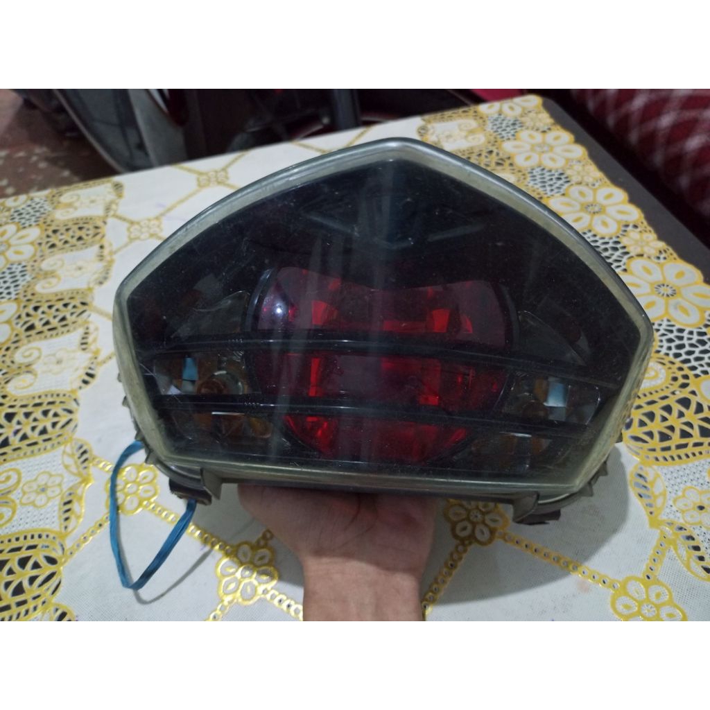 Lampu Belakang Mio GT
