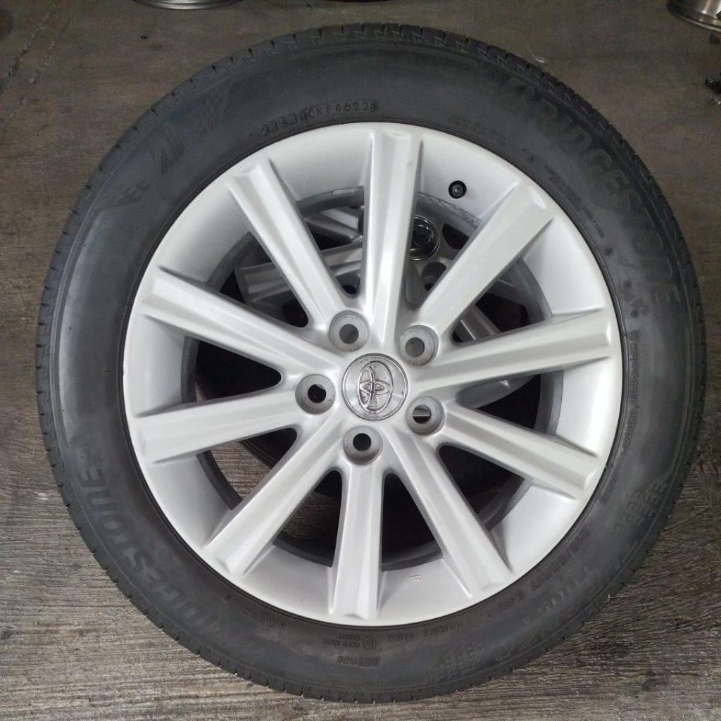 Pelek camry hybrid R17 pcd 5x114 original + ban. satuan