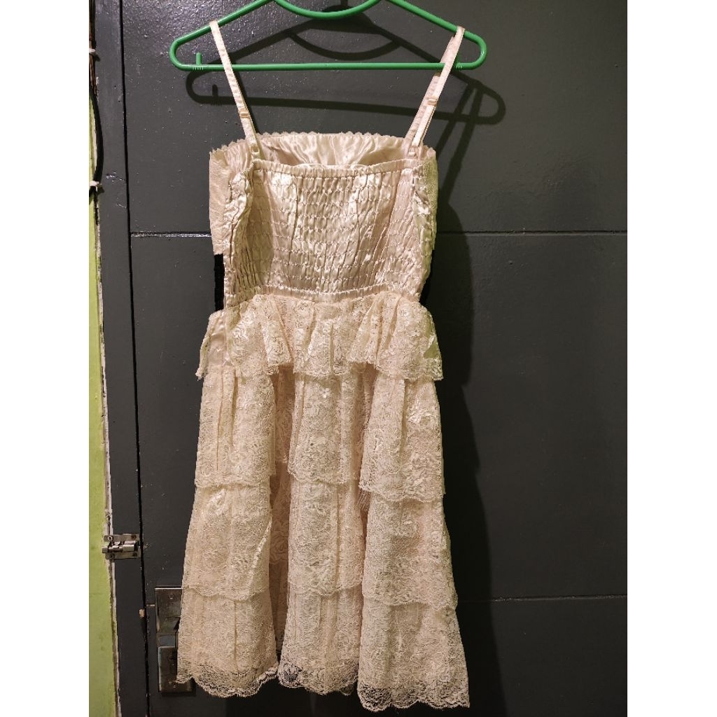 (SECOND) Dress Gaun Wanita Pesta Cream Renda