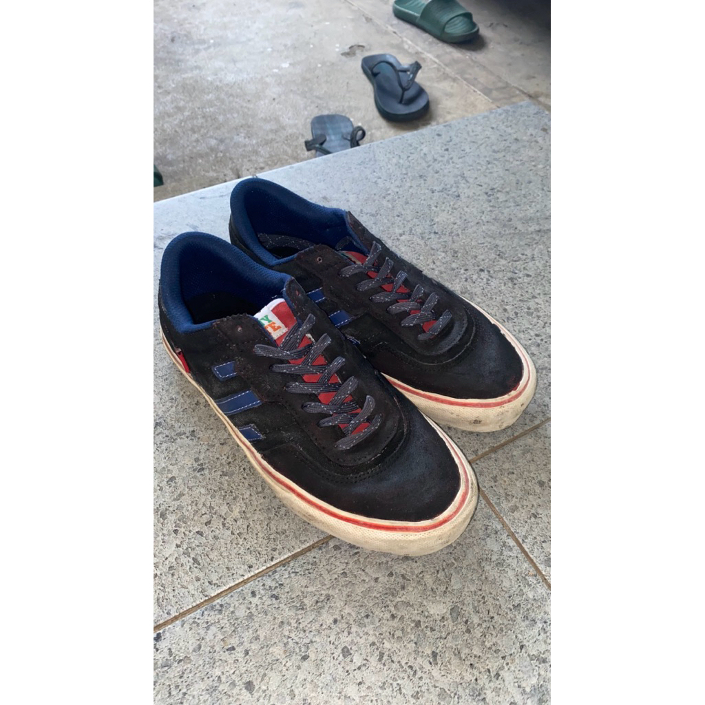 sepatu skateboard gazed 42