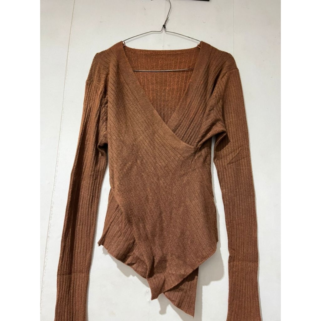 Sweater wanita V-neck korea style coffee