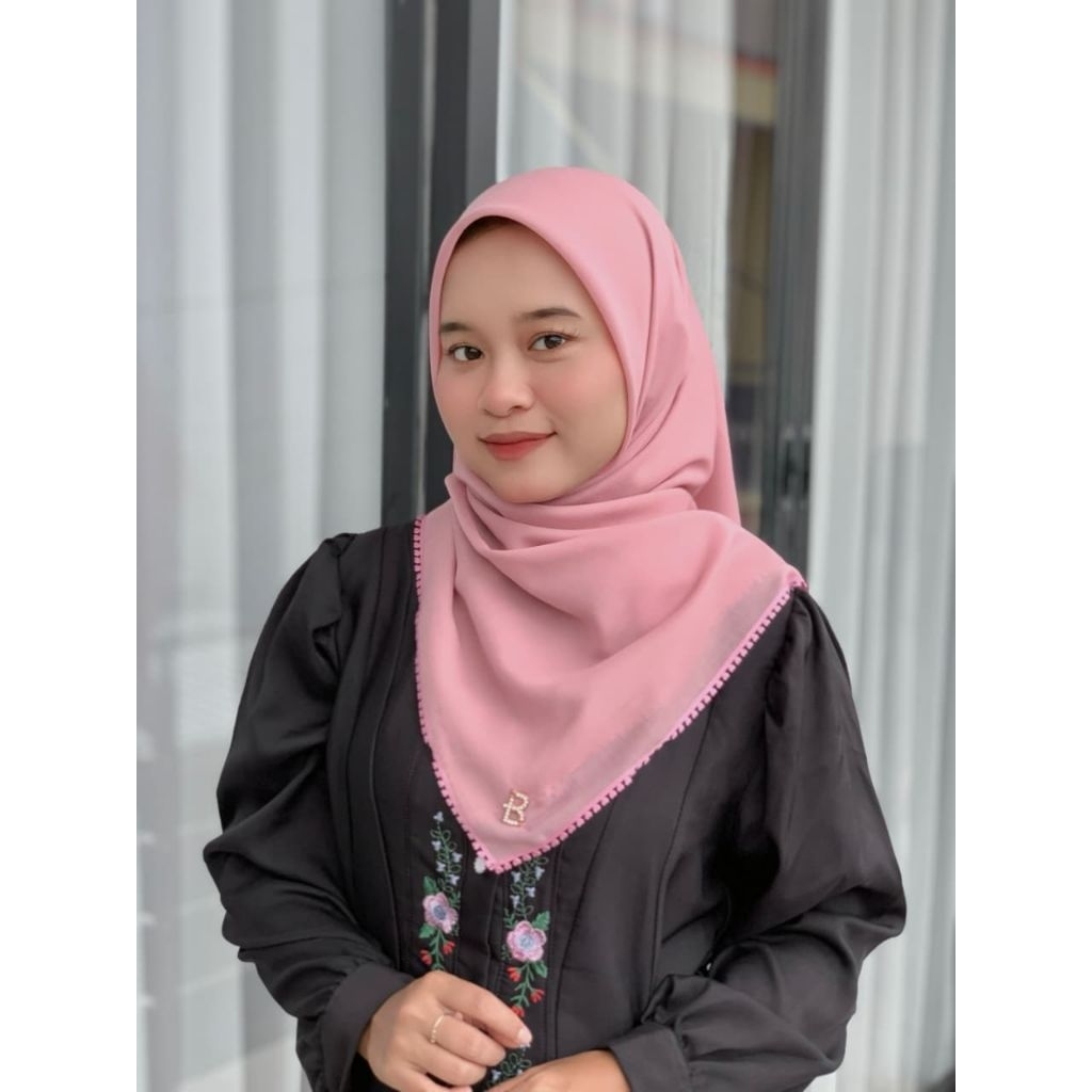 HIJAB BUCKLE VINTAGE PACKAGING POUCH | PARIS JADUL