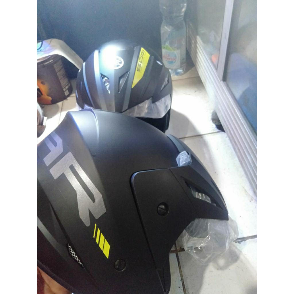 helm yamaha Mio gear original half face