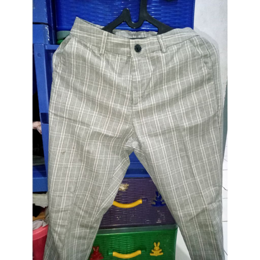 LEVIS CELANA PANJANG WANITA PRELOVED