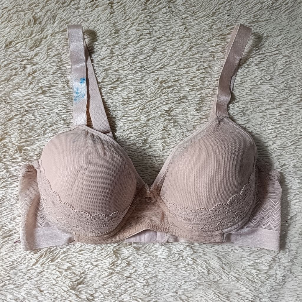 Bra Non Kawat Rosebud Export Korea/Minus Luntur - 38B