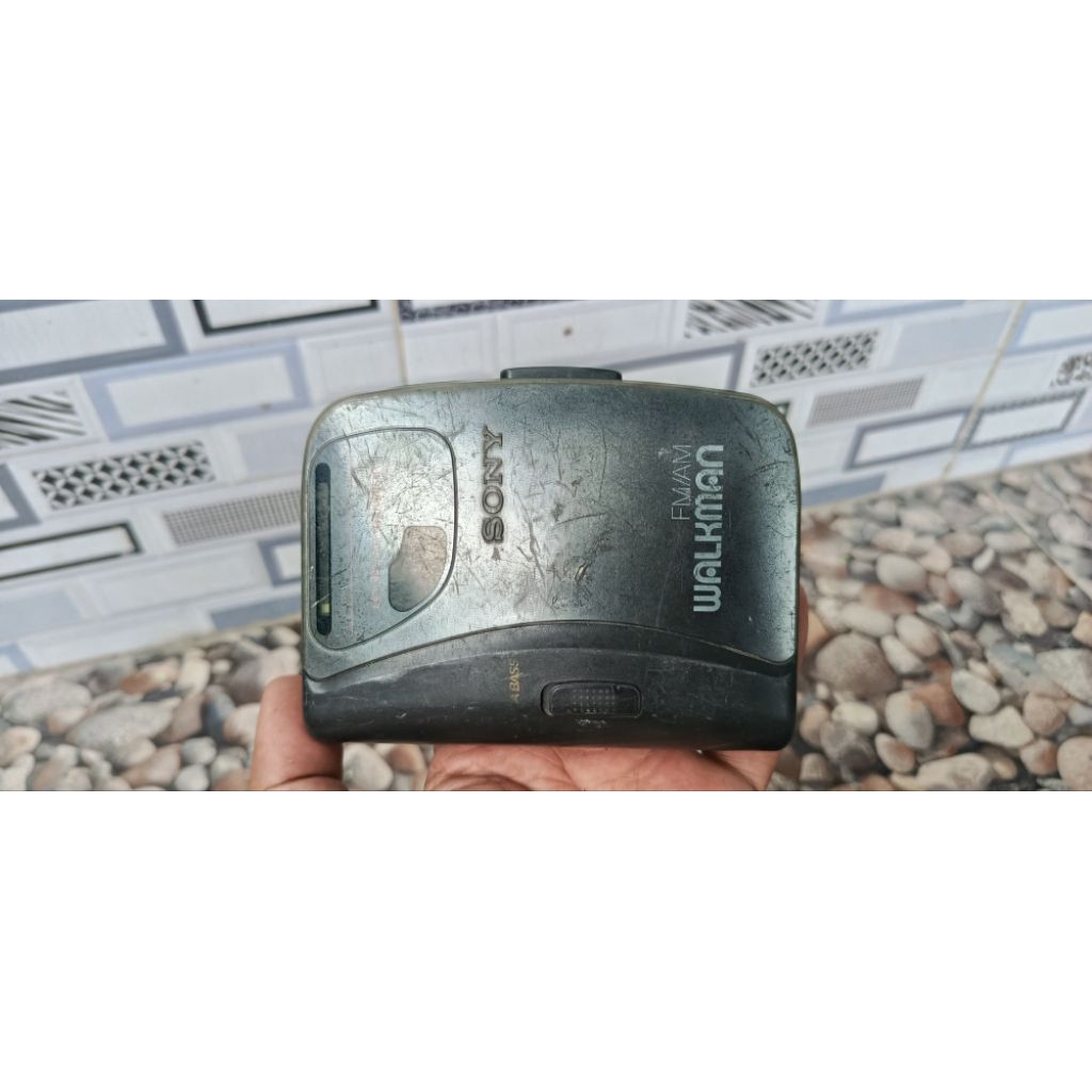 SONY WALKMAN BAHAN