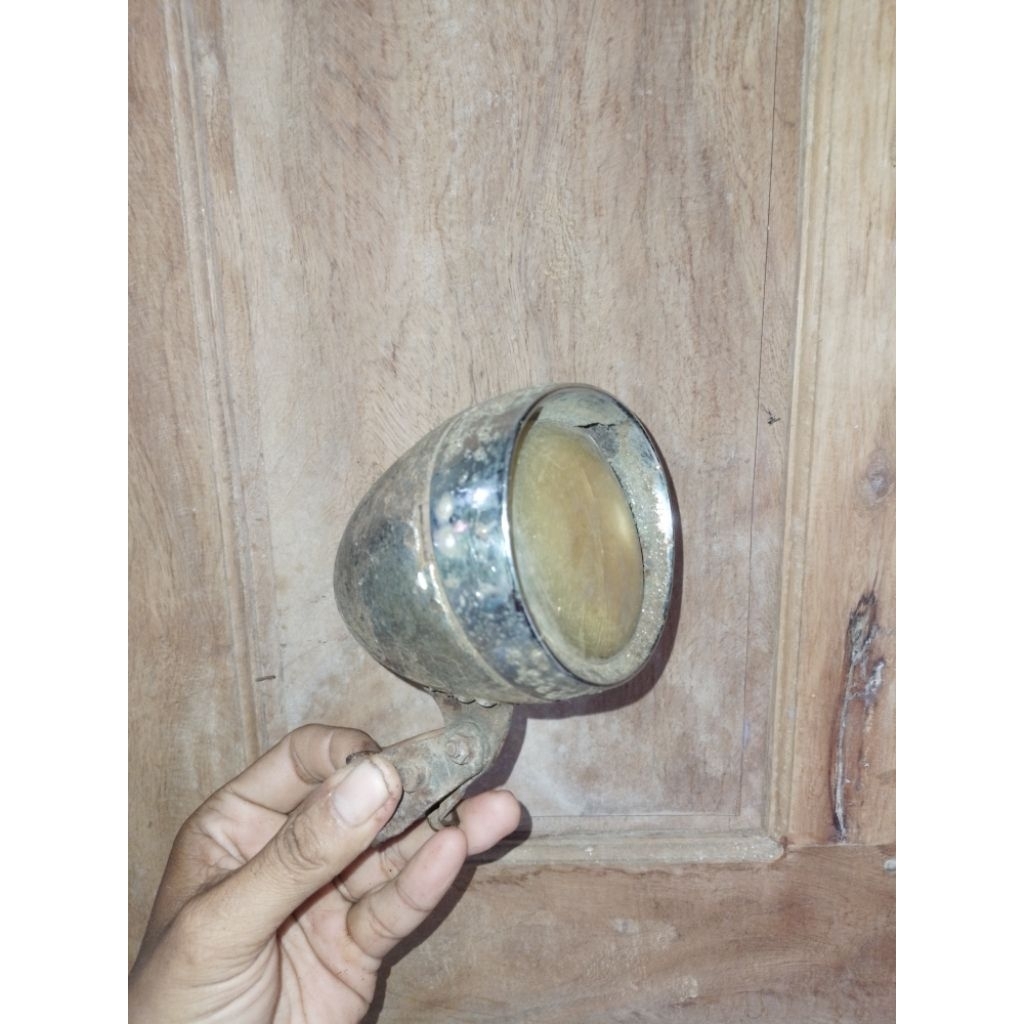 Lampu sepeda onthel jadul