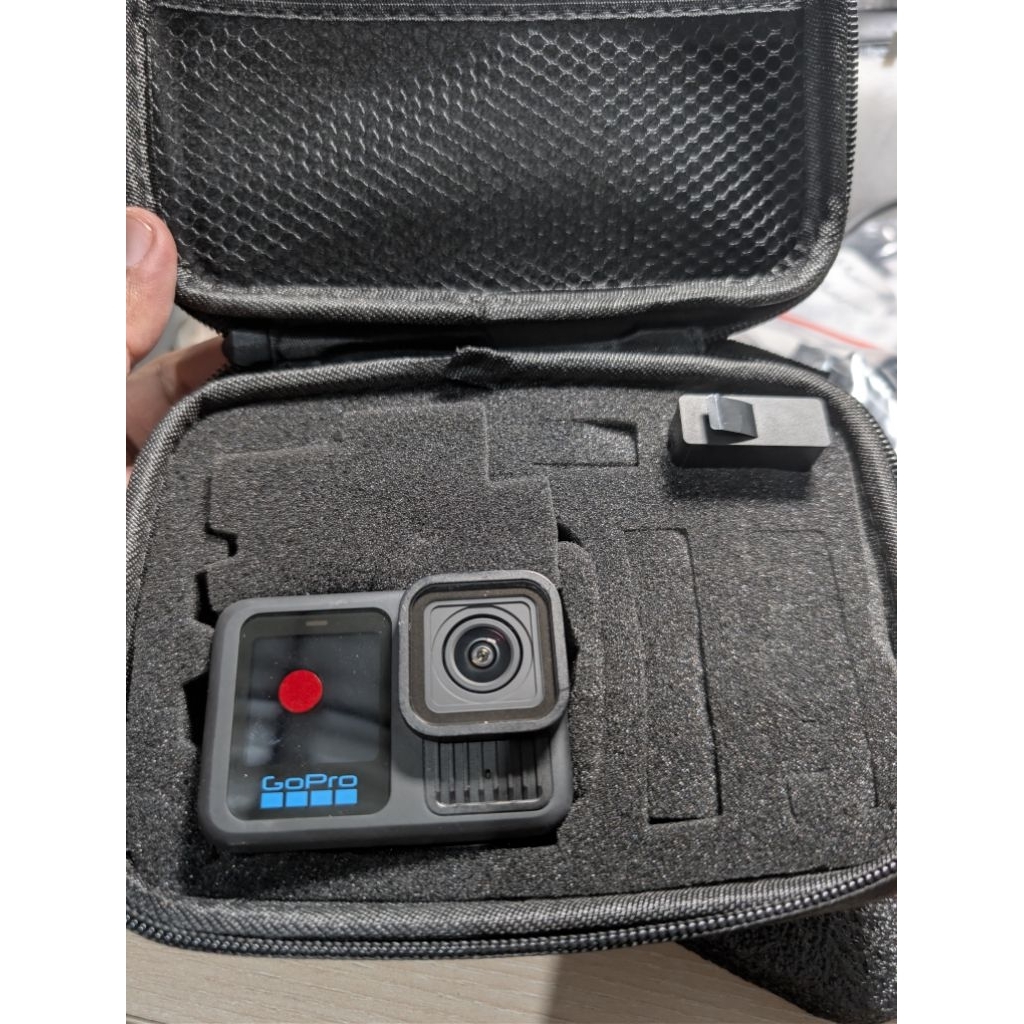 GoPro hero 13 minus LCD depan mati