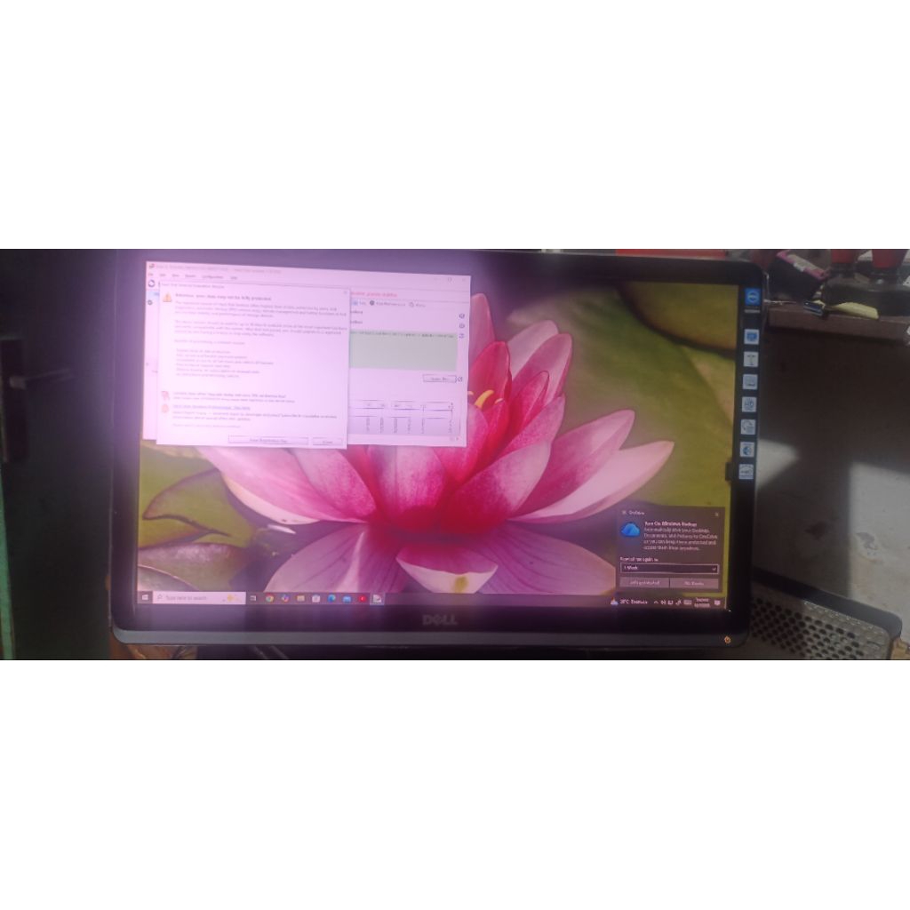 monitor komputer dell 23in Full Hd minus