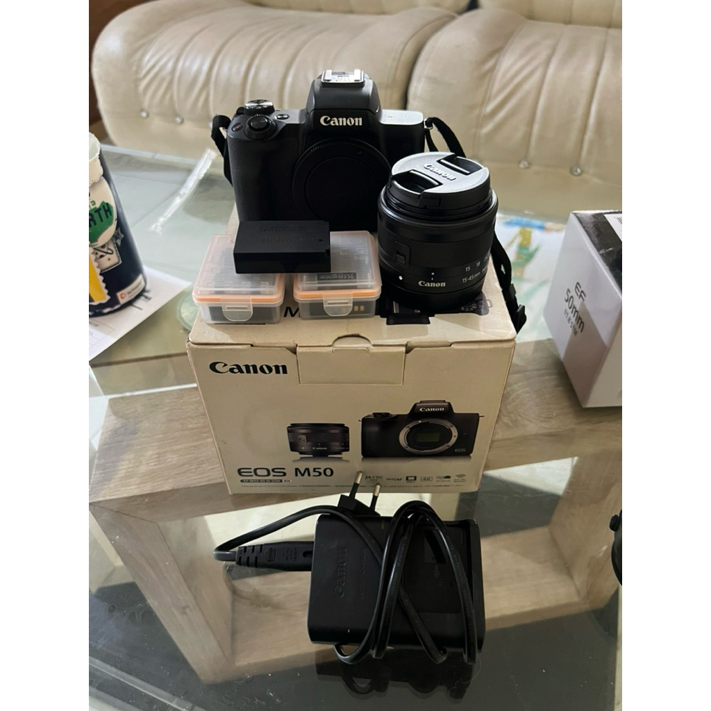 (BEKAS) MIRRORLESS CANON M50 + LENSA KIT 15-45mm