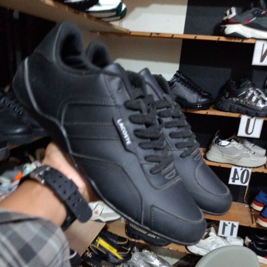 Sepatu Itali Pria Sport Kantor Full Black Kulit