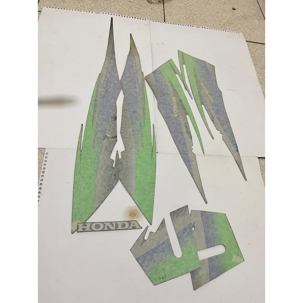 STRIPING HONDA TIGER 2000 TILAS TILAM TAHUN 2001 2002 ORIGINAL STIKER HONDA TIGER 2000 TILAS TILAM O