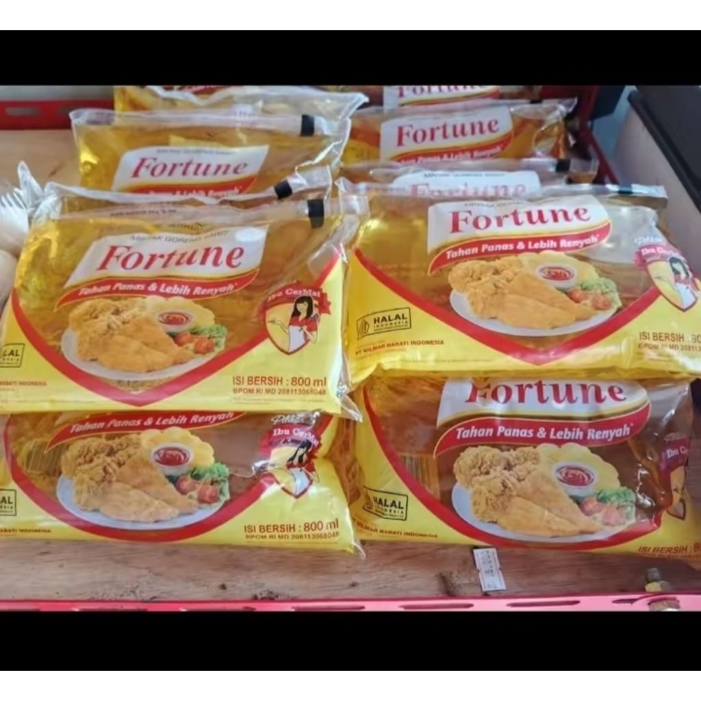 Minyak goreng fortune 800ml 1 dus termurah fortune bantal